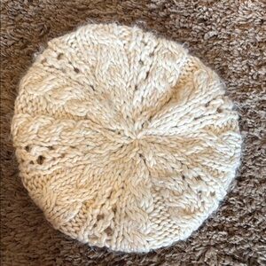 H&M Cream Knit Beanie Hat very good condition